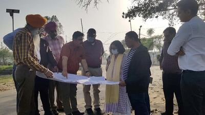 The team is on a two-day visit to the city, during which it will carry out an environmental and social impact assessment survey of the project. The World Bank representatives also met with municipal corporation commissioner Pardeep Sabharwal, and other officials. (HT Photo) The team is on a two-day visit to the city, during which it will carry out an environmental and social impact assessment survey of the project. The World Bank representatives also met with municipal corporation commissioner Pardeep Sabharwal, and other officials. (HT Photo)