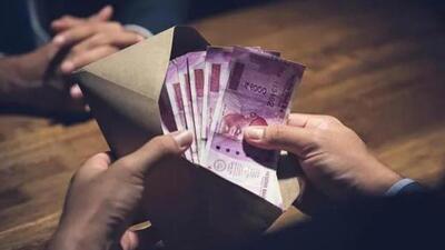 Three police officers, purportedly acting on IPS officer Saurabh Tripathi’s instructions, allegedly extorted ₹19 lakh from angadias in south Mumbai in the first week of December 2021. (Representational Image) Three police officers, purportedly acting on IPS officer Saurabh Tripathi’s instructions, allegedly extorted ₹19 lakh from angadias in south Mumbai in the first week of December 2021. (Representational Image)