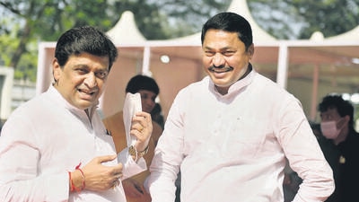 Congress leaders Ashok Chavan and Nana Patole. HT File