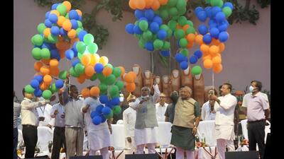 Bihar chief minister Nitish Kumar inaugurates Bihar Diwas 2022 at Gandhi Maidan in Patna on Tuesday. (Santosh Kumar/HT Photo)
