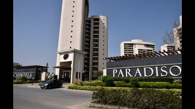 The collapse of a residential tower in Gurugram’s Chintels Paradiso Complex last month led to two deaths. (HT PHOTO)