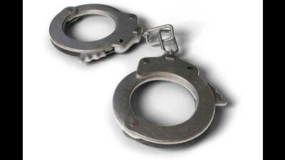 The snatched purse and the motorcycle used to commit the crime were recovered from the duo. (HT)