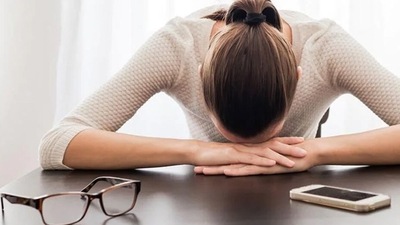 Weakness and fatigue: If you have been constantly feeling tired for a while now even after sleeping long hours, low Vitamin B12 levels may have to be blamed for your reduced energy levels. (Shutterstock) Weakness and fatigue: If you have been constantly feeling tired for a while now even after sleeping long hours, low Vitamin B12 levels may have to be blamed for your reduced energy levels. (Shutterstock)