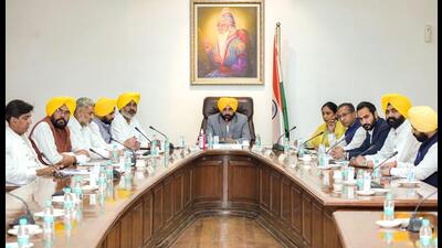 Punjab CM Bhagwant Mann chairing the first cabinet meeting. Punjab CM Bhagwant Mann chairing the first cabinet meeting.