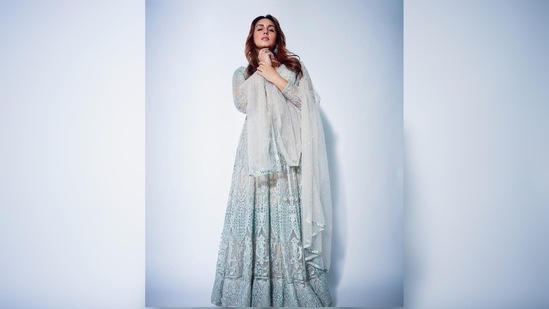 Styled by the famous celebrity stylist Mohit Rai, Huma Qureshi's breathtaking pictures were captured by Ajay Kadam.(Instagram/@iamhumaq)