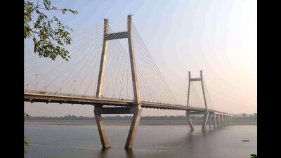 2022 Smart city: The new Yamuna Bridge in Prayagraj (HT File Photo) 2022 Smart city: The new Yamuna Bridge in Prayagraj (HT File Photo)