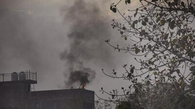 According to the report, Ghaziabad’s annual average PM2.5 level was 102 micrograms per cubic metre (mpcm) in 2021, 106.6 mpcm in 2020, 110.2 mpcm in 2019, 135.2 mpcm in 2018 and 144.6 mpcm in 2017. (Sakib Ali/HT Photo) According to the report, Ghaziabad’s annual average PM2.5 level was 102 micrograms per cubic metre (mpcm) in 2021, 106.6 mpcm in 2020, 110.2 mpcm in 2019, 135.2 mpcm in 2018 and 144.6 mpcm in 2017. (Sakib Ali/HT Photo)