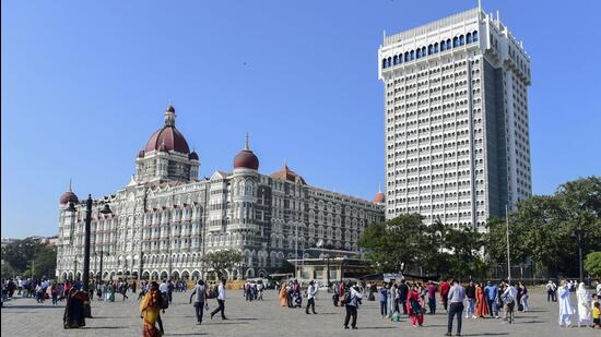 Of the total amount, the highest recovery of <span class='webrupee'>₹</span>2,362 crore was made from western suburbs. (PTI Photo) Of the total amount, the highest recovery of <span class='webrupee'>₹</span>2,362 crore was made from western suburbs. (PTI Photo)