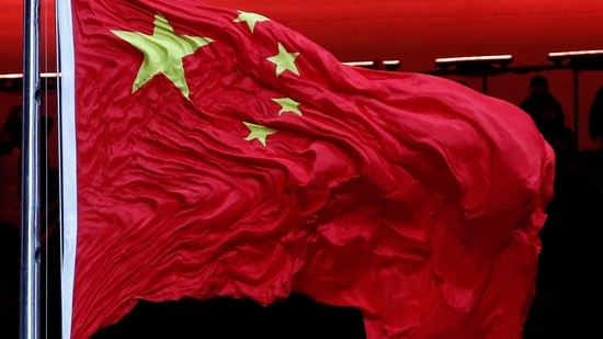 The world's largest emitter of greenhouse gases, China has been striving to balance energy security and its climate change goals, and is looking to hydrogen to help reduce carbon emissions from transportation and industry.(REUTERS)