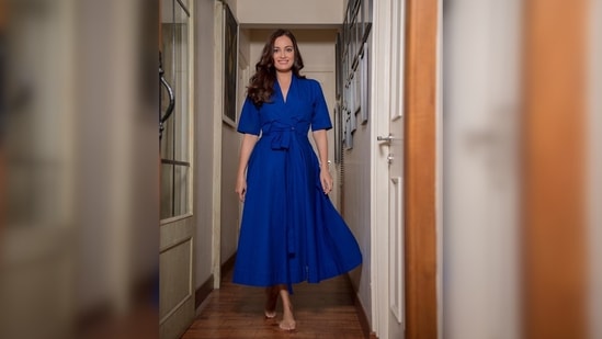 Posing barefoot at her residence corridor, Dia Mirza twirled for her fans to get a glimpse of the whole dress.(Instagram/@diamirzaofficial)