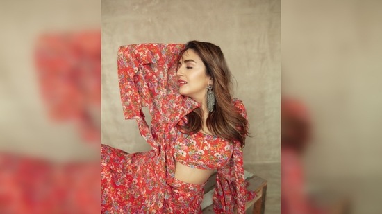 Huma Qureshi is filled with 'gratitude,' 'bliss' and 'joy' and her pictures speak volumes.(Instagram/@iamhumaq)