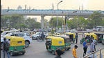 The Noida Expressway merges with the Kasna Road at the Pari Chowk junction and thousands of commuters from Noida, Greater Noida, Ghaziabad and Bulandshahr use the stretch daily. (HT Archive) The Noida Expressway merges with the Kasna Road at the Pari Chowk junction and thousands of commuters from Noida, Greater Noida, Ghaziabad and Bulandshahr use the stretch daily. (HT Archive)