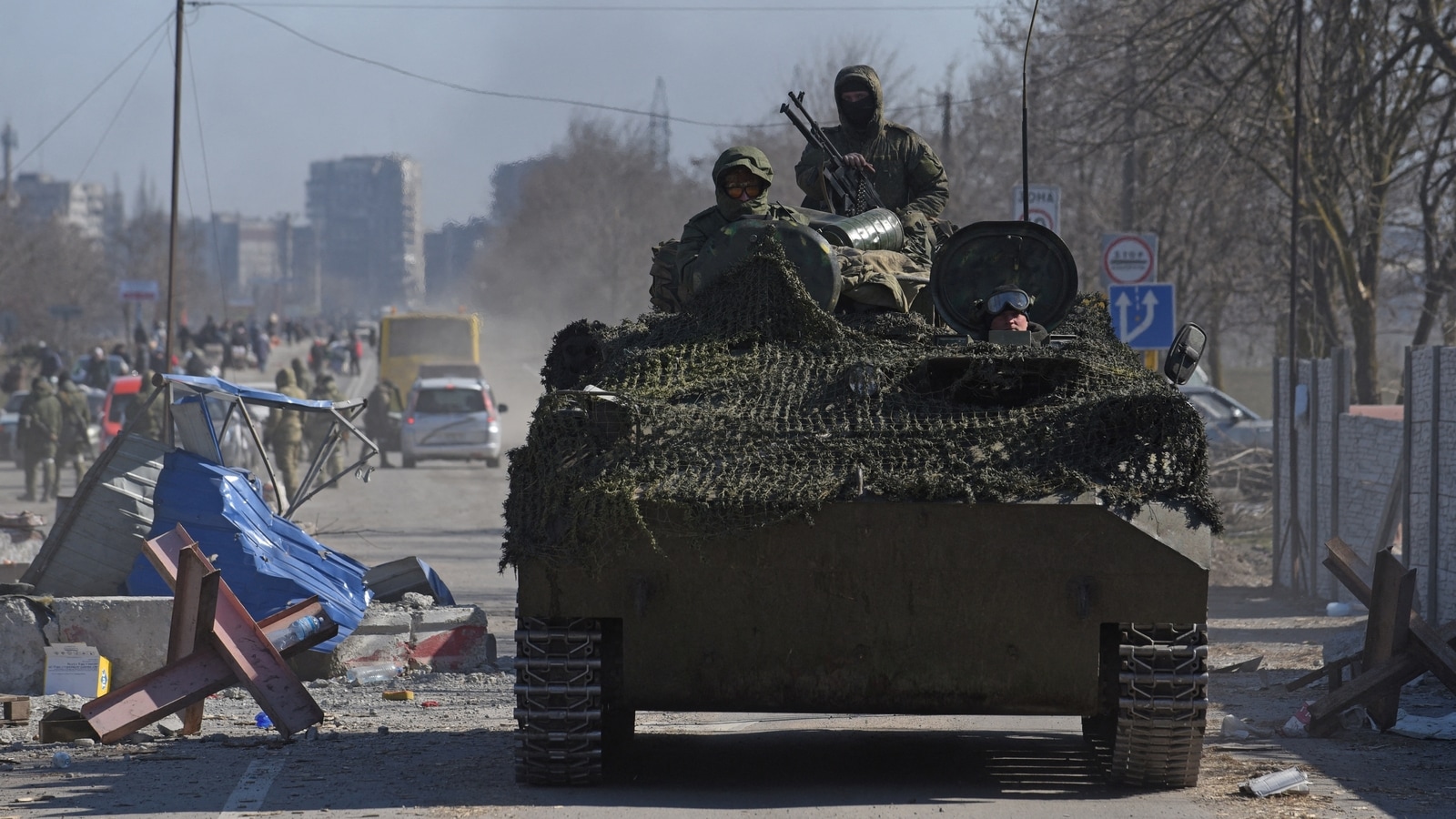 Zelenskyy calls for worldwide protest as war completes one month. Top ...