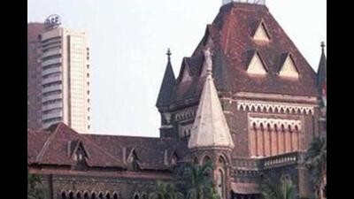 Acting on the appeal filed by the investors, the division bench on Tuesday struck down the single-judge bench’s ruling. (HT FILE) Acting on the appeal filed by the investors, the division bench on Tuesday struck down the single-judge bench’s ruling. (HT FILE)