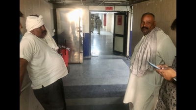 The victim’s related wait to collect his body outside the Babasaheb Ambedkar hospital mortuary on Thursday. (Raj K Raj/HT) The victim’s related wait to collect his body outside the Babasaheb Ambedkar hospital mortuary on Thursday. (Raj K Raj/HT)