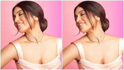 Bhumi’s sleeveless gown came with pleat details and a corset style detail near to the waist. It also had a gathered-up detail at one side of the waist. (Instagram/@bhumipednekar)