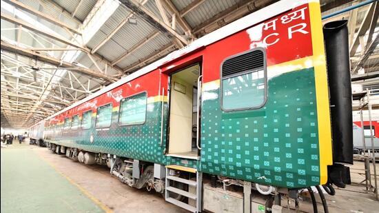 The dining car is only present in the Deccan Queen across all outstation trains on Indian Railways (ICF Chennai)