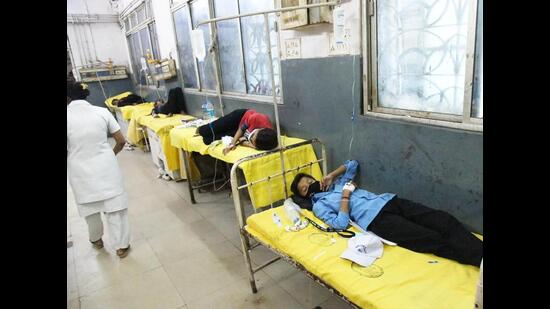 Children undergo treatment at PMCH on Thursday. (Santosh Kumar/HT Photo)
