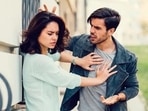 How to set boundaries for emotional dumping people? Expert offers tips