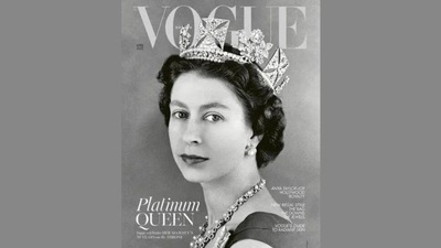 Queen Elizabeth on Vogue cover (Vogue)
