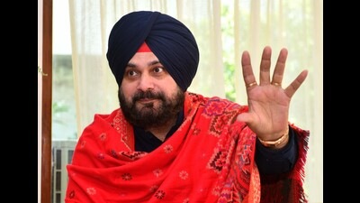 The Supreme Court has reserved its verdict on the review petition filed by the family of the man who died after former Punjab Congress chief Navjot Singh Sidhu hit him in a 1988 road rage case. (HT File Photo/Ravi Kumar) The Supreme Court has reserved its verdict on the review petition filed by the family of the man who died after former Punjab Congress chief Navjot Singh Sidhu hit him in a 1988 road rage case. (HT File Photo/Ravi Kumar)