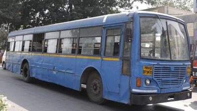 Daily, more than 2,000 buses hit the road along various routes and if passengers come across any difficulty, PMPML has provided a toll-free number 020-24545454 to register a complaint or raise any grievance. (HT FILE PHOTO)