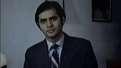 Farooq Sheikh in a still from 1973 film Garm Hawa. Farooq Sheikh in a still from 1973 film Garm Hawa. 