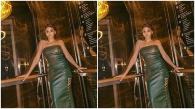 Shibani accessorised her look with a stunning bag from the shelves of Balenciago and posed for an indoor photoshoot. (Instagram/@shibanidandekar)