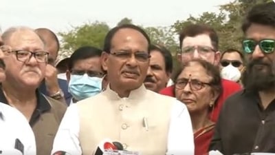 Chief minister hivraj Singh Chouhan said Vivek Agnihotri is Madhya Pradesh's son.&nbsp;