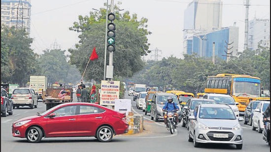 Shahid Hawaldar Singh Chowk is one of the busiest junctions in the city. (HT photo) Shahid Hawaldar Singh Chowk is one of the busiest junctions in the city. (HT photo)