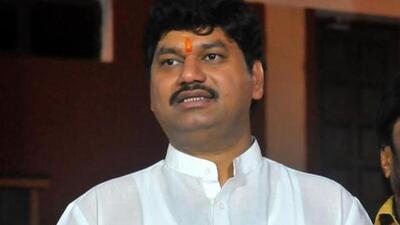 State government is positive to erect such centres in each district. Along with disability rehabilitation centres, the state would erect centres for people with autism. We are in the process of chalking out a plan, says social justice minister Dhananjay Munde. (HT) State government is positive to erect such centres in each district. Along with disability rehabilitation centres, the state would erect centres for people with autism. We are in the process of chalking out a plan, says social justice minister Dhananjay Munde. (HT)