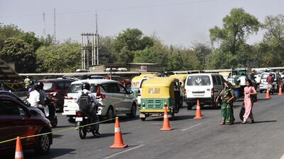 Traffic congestion at Rajiv Chowk in Gurugram on Saturday. (Vipin Kumar/HT photo) Traffic congestion at Rajiv Chowk in Gurugram on Saturday. (Vipin Kumar/HT photo)