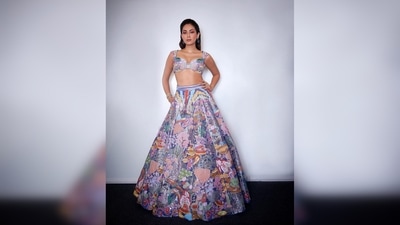 Mira Rajput confidently walked the ramp in this traditional lehenga set with a splash of fun. (Instagram/@mira.kapoor) Mira Rajput confidently walked the ramp in this traditional lehenga set with a splash of fun. (Instagram/@mira.kapoor)