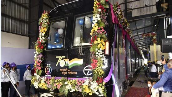 The first aluminium body metro cars manufactured in India under the Make in India policy of the government are energy efficient, sustainable, of longer life and requires very low maintenance. (HT PHOTO)