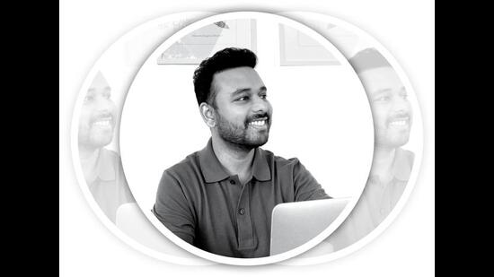 Lee Keshav is head of product design at Hike