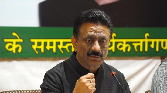 Congress Himachal president Kuldeep Singh Rathore addressing the media during a press conference in Shimla on Saturday. He denied reports that the high command had any plans to replace him. (Deepak Sansta / HT)