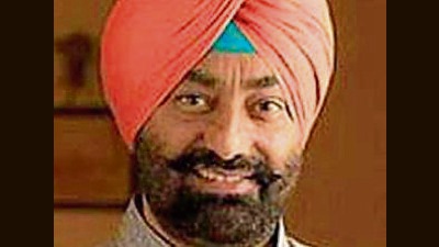 UT employees under central rule: Congress, SAD slam Amit Shah