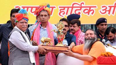 Haryana chief minister Manohar Lal Khattar on Sunday said municipal corporation elections will be held after harvesting of rabi crops, and the election commission will submit a report to the government in this regard (HT Photo)