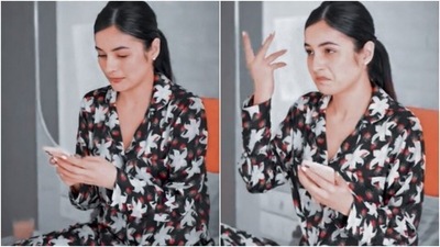 Shehnaaz Gill in floral pyjama set nails a cool loungewear look you would want to steal, it costs ₹2k Shehnaaz Gill in floral pyjama set nails a cool loungewear look you would want to steal, it costs ₹2k
