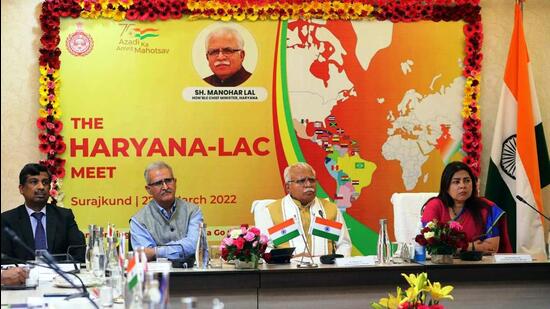Hailing Haryana the land of opportunities, chief minister Manohar Lal Khattar on Sunday credited his government’s development-oriented policies, and remarkable performance of its citizens and institutions in the fields of sports, industry, agriculture, art and culture for the same. (HT PHOTO )