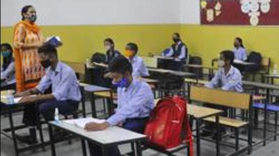 Schools also uploaded these videos on their official Facebook pages and the webpage of the Ludhiana education department. (HT File)