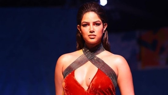 Harnaaz Sandhu channels beauty queen vibes as showstopper for Shivan And Narresh at Lakme Fashion Week: See pics, videos