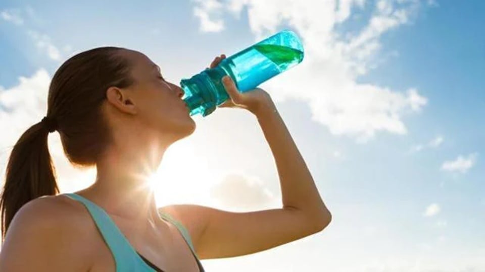 Anyone can suffer heat stroke, but people with heart disease and other cardiovascular diseases are at greater risk. (Shutterstock) Anyone can suffer heat stroke, but people with heart disease and other cardiovascular diseases are at greater risk. (Shutterstock)