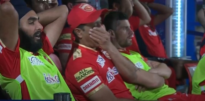PBKS dugout react after the missed chance (Twitter)