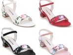 Floral printed sandals are pretty and comfortable.&nbsp;