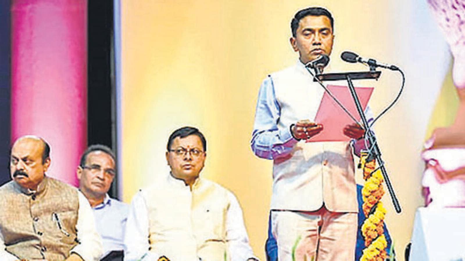 Goa: Sawant takes oath for second Goa term; 8 ministers sworn in