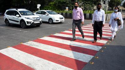 Vivek Pai, urban mobility expert said, “Luminescent paint brightens the road and increases visibility, especially in the night. (Vijay Bate/HT Photo) Vivek Pai, urban mobility expert said, “Luminescent paint brightens the road and increases visibility, especially in the night. (Vijay Bate/HT Photo)