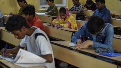 The Karnataka CET exam will take place from June 16 to June 18. These dates were chosen based on probable dates for similar exams in different states. (HT_PRINT) The Karnataka CET exam will take place from June 16 to June 18. These dates were chosen based on probable dates for similar exams in different states. (HT_PRINT)