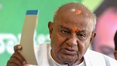 HD Kumaraswamy, former chief minister and JD(S) leader, said he had no information on the notice. (PTI) HD Kumaraswamy, former chief minister and JD(S) leader, said he had no information on the notice. (PTI)