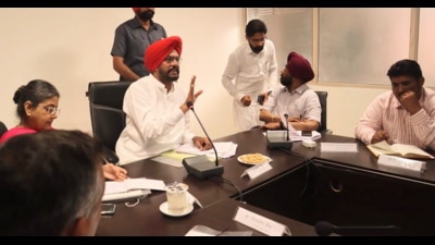 Need to encourage youth towards livestock farming: Animal husbandry minister Kuldeep Singh Dhaliwal (HT) Need to encourage youth towards livestock farming: Animal husbandry minister Kuldeep Singh Dhaliwal (HT)